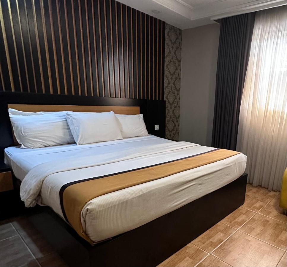 Msquare Hotel Gra Ikeja Exterior foto