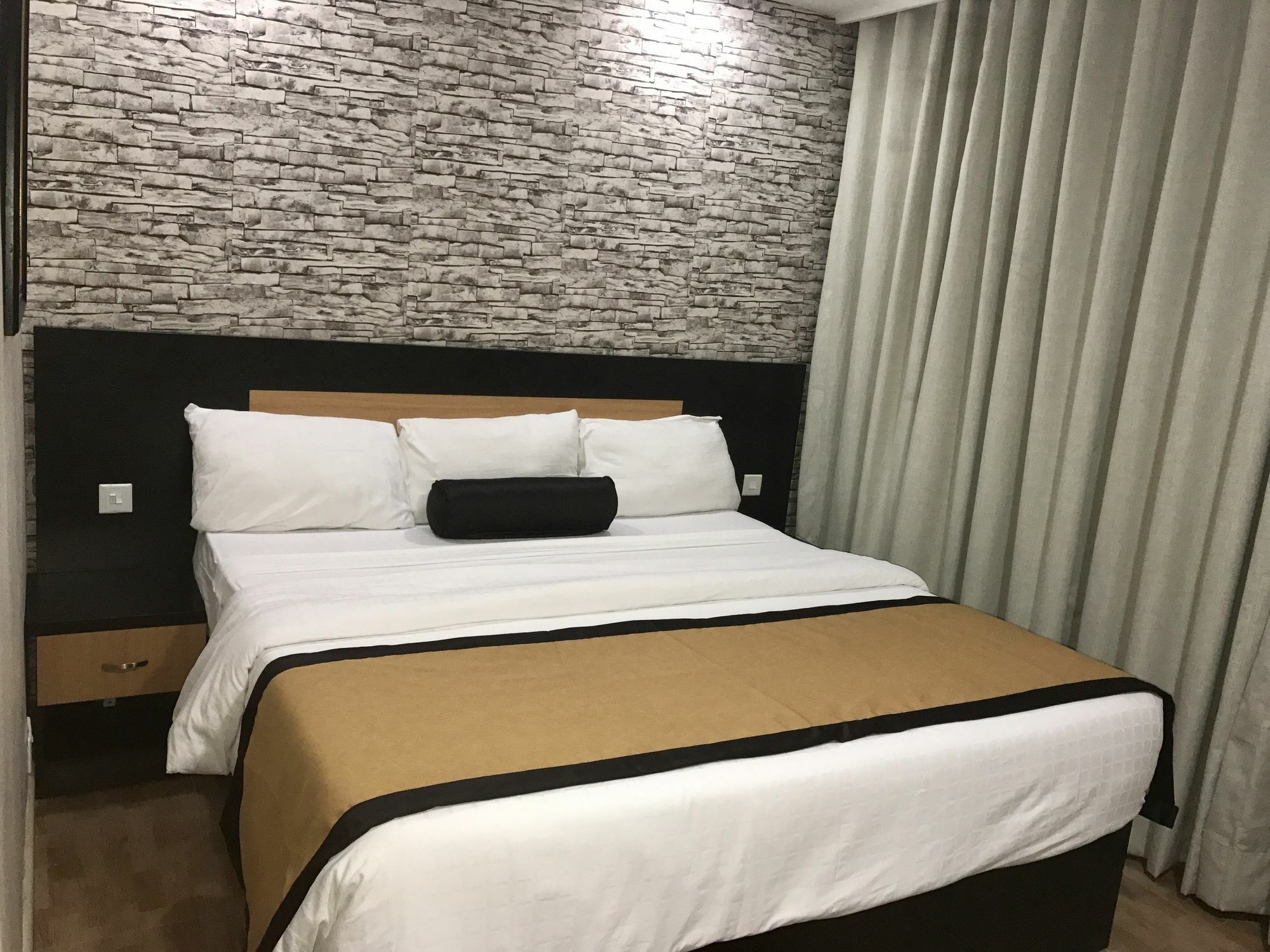Msquare Hotel Gra Ikeja Exterior foto